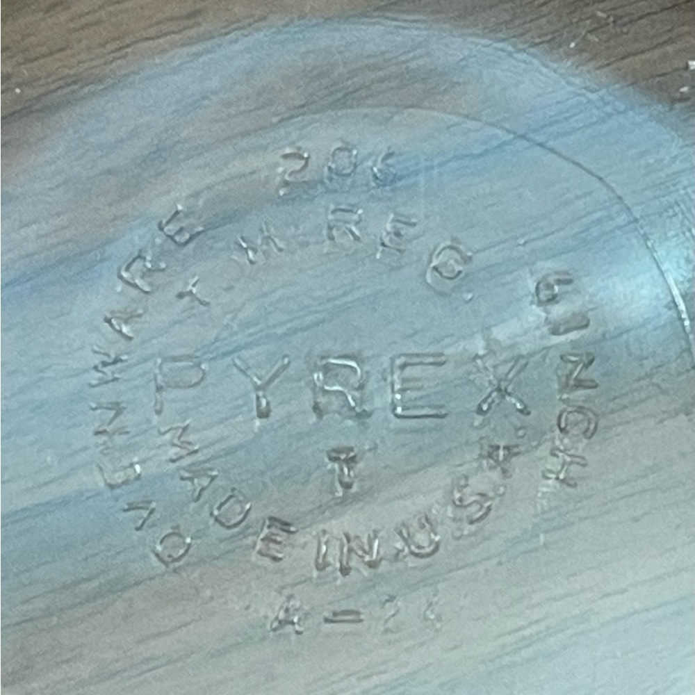 Vintage Pyrex 6” Glass Pie Dish with Fluted Edge- set of 3 - Picture 2 of 2